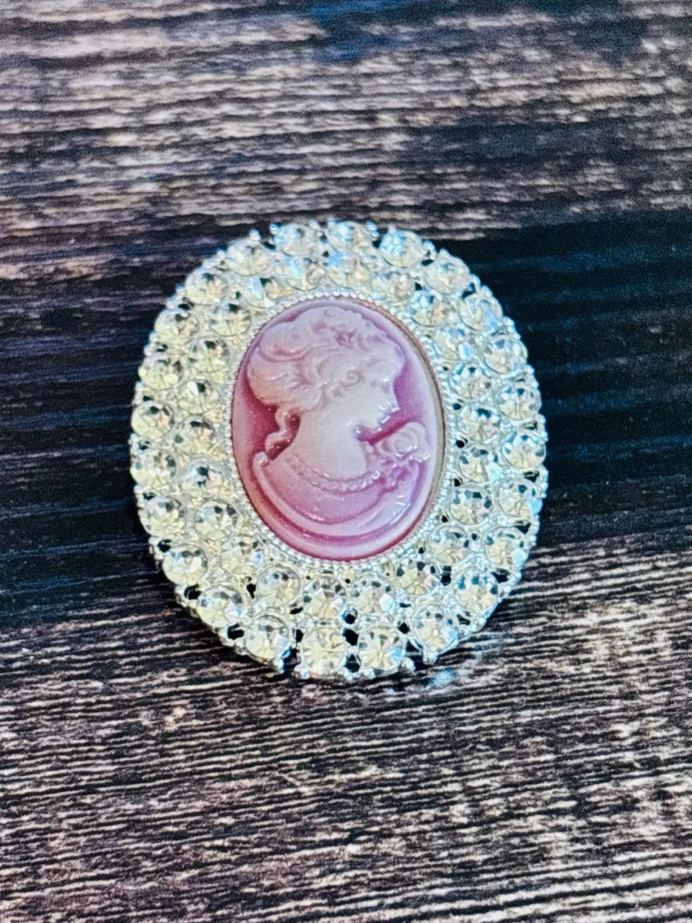 Pink Cameo and Crystal Oval Brooch — Women's Vintage-Inspired Jewelry